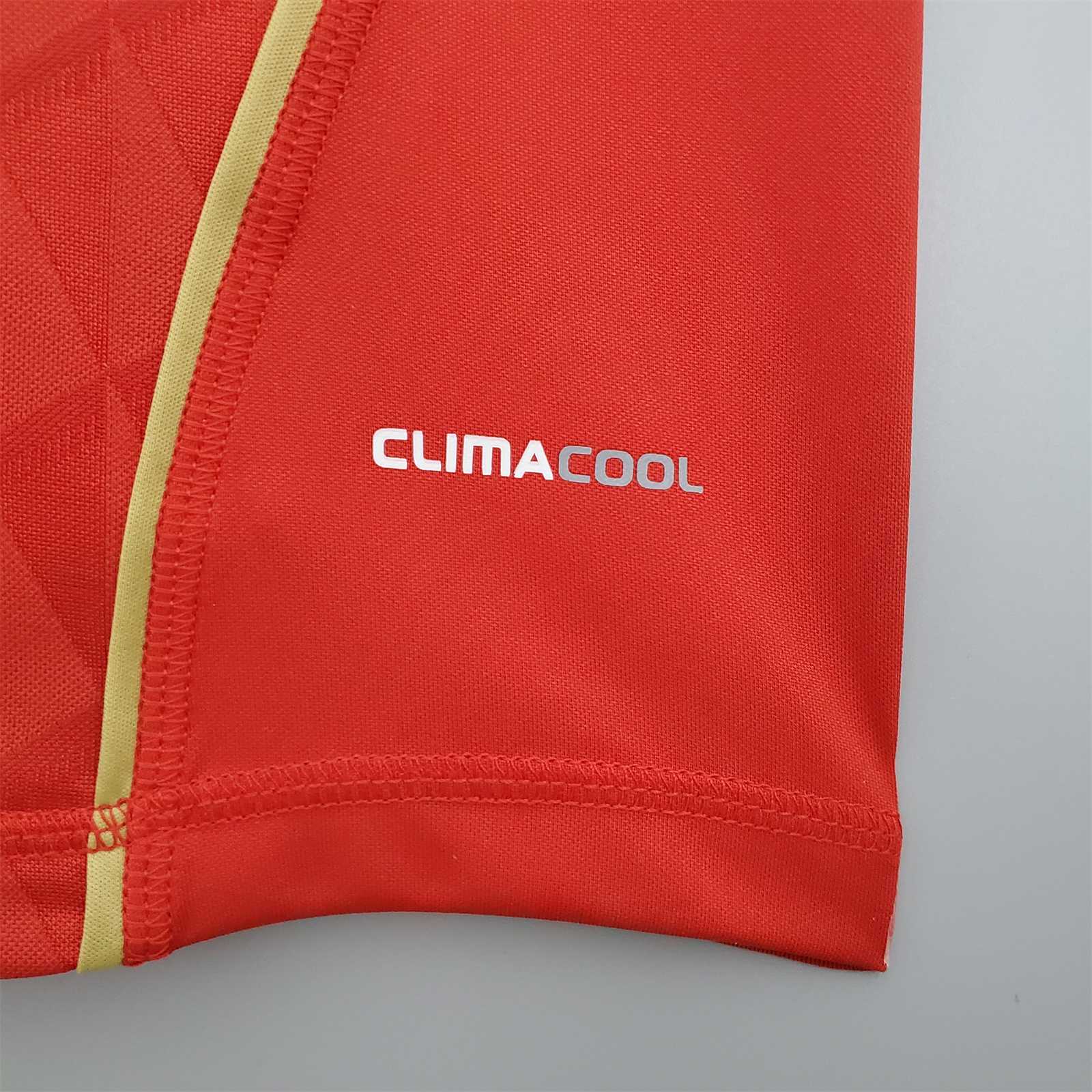 Liverpool 2010/2011 Retro Jersey