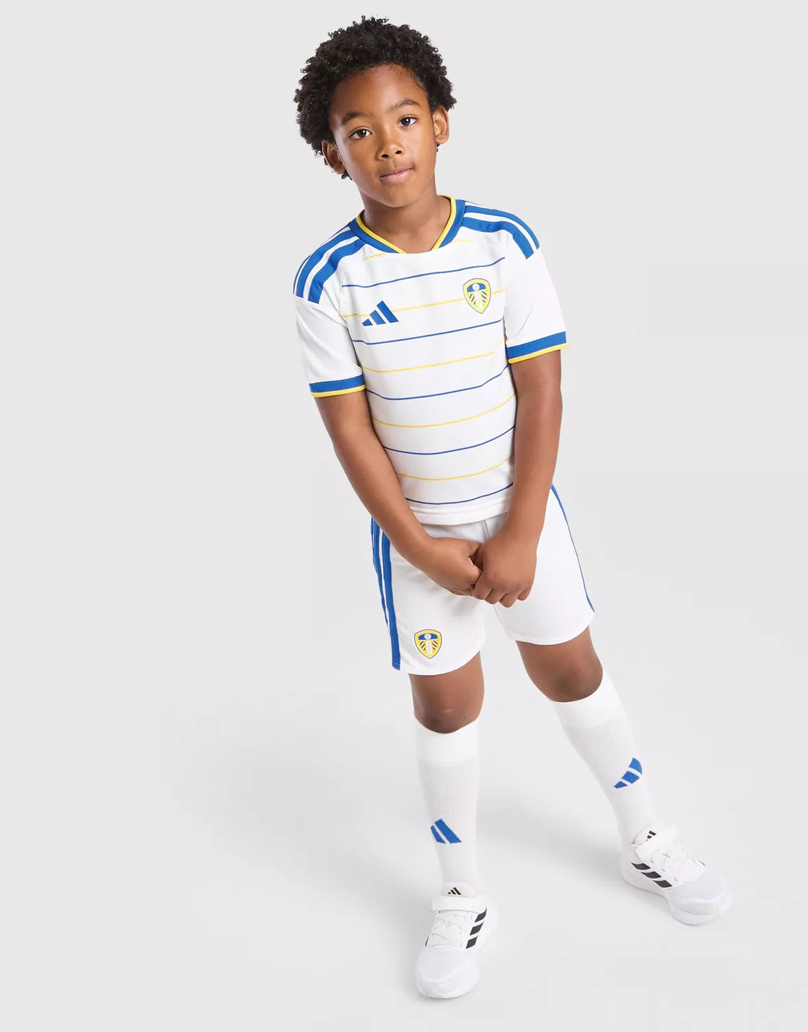 Completo da casa per bambini del Leeds United FC 2026/27